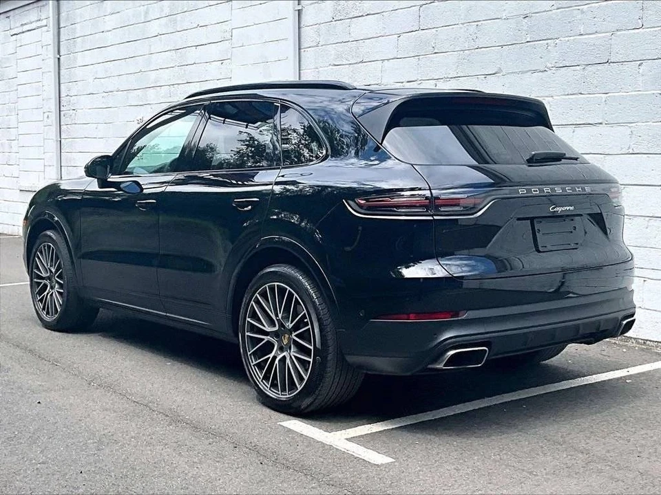2023 Porsche 9Y0/9Y3 Cayenne - Image 3 of 5