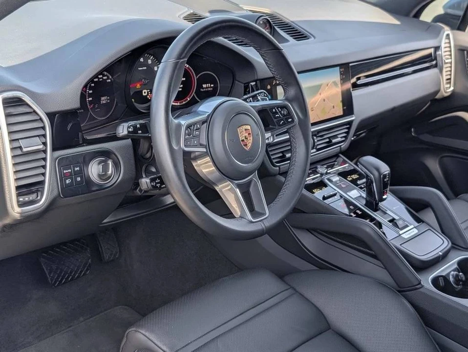 2023 Porsche 9Y0/9Y3 Cayenne - Image 4 of 5