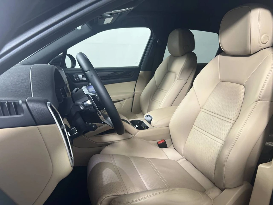 2023 Porsche 9Y0/9Y3 Cayenne - Image 5 of 5