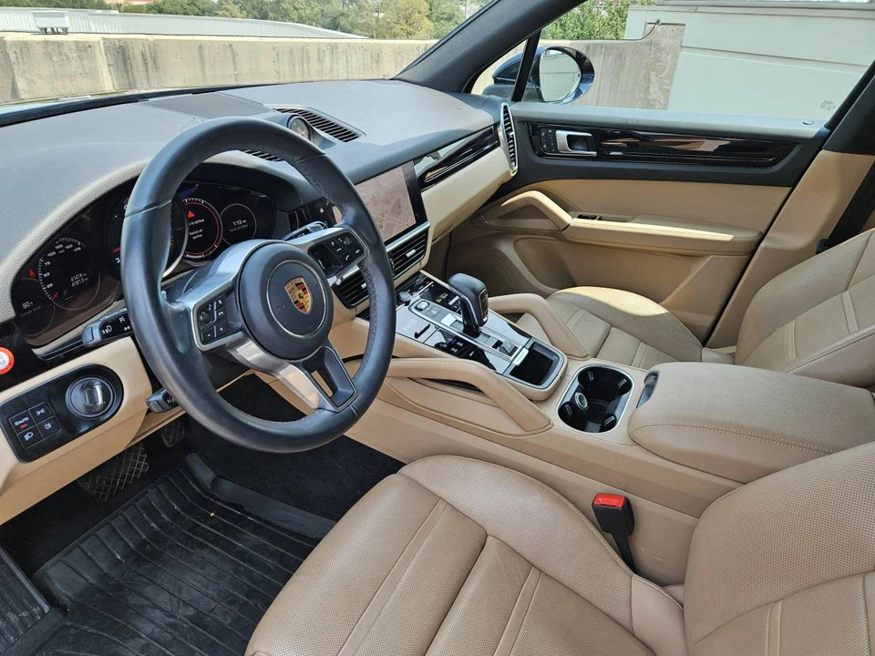 2023 Porsche 9Y0/9Y3 Cayenne - Image 4 of 5