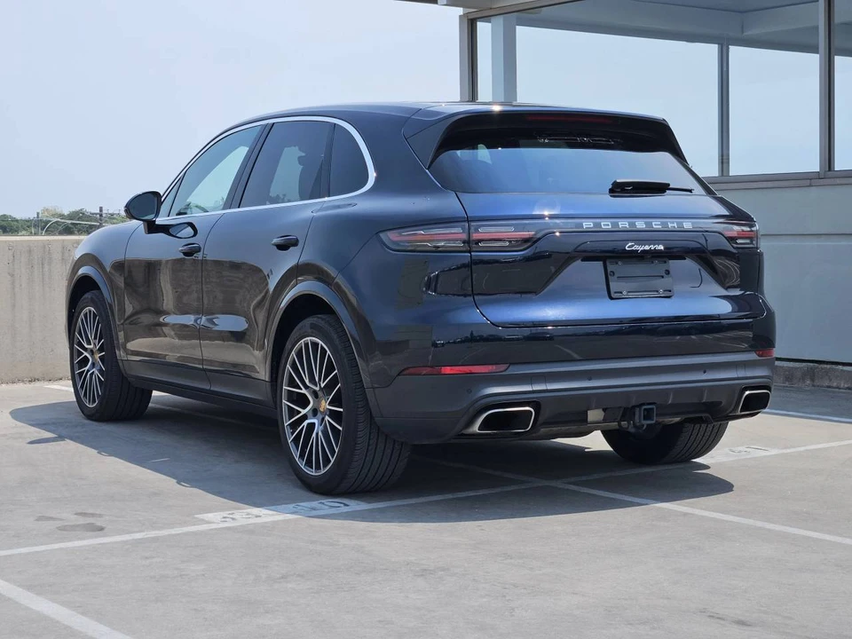2023 Porsche 9Y0/9Y3 Cayenne - Image 3 of 5