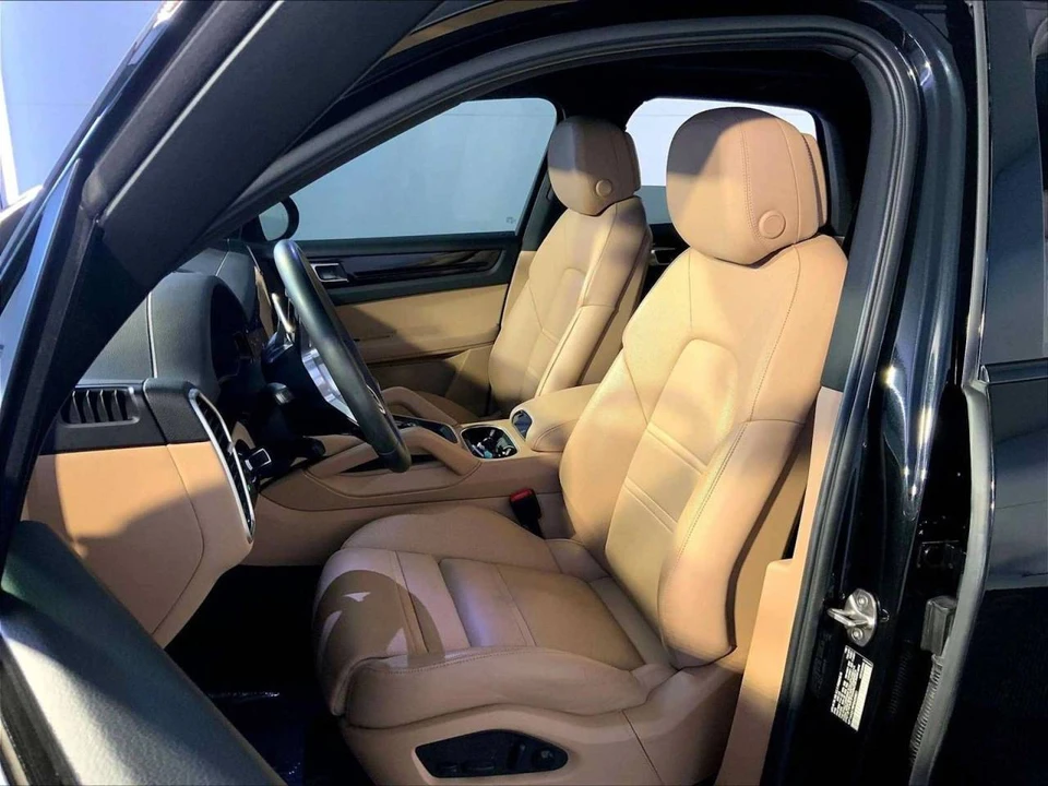 2023 Porsche 9Y0/9Y3 Cayenne - Image 5 of 5