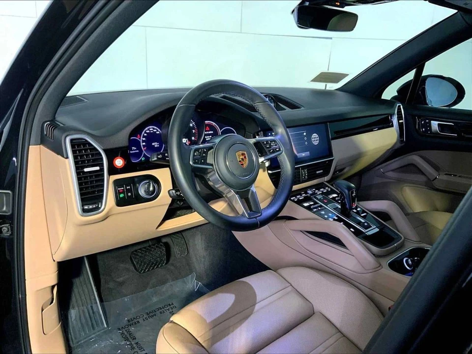 2023 Porsche 9Y0/9Y3 Cayenne - Image 4 of 5