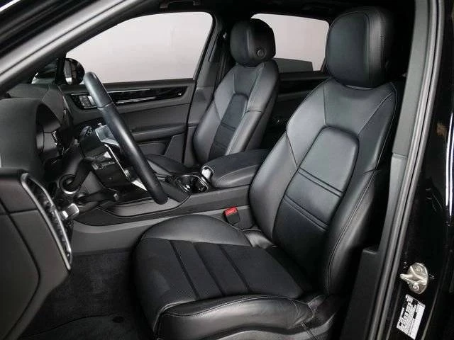 2023 Porsche 9Y0/9Y3 Cayenne - Image 5 of 5