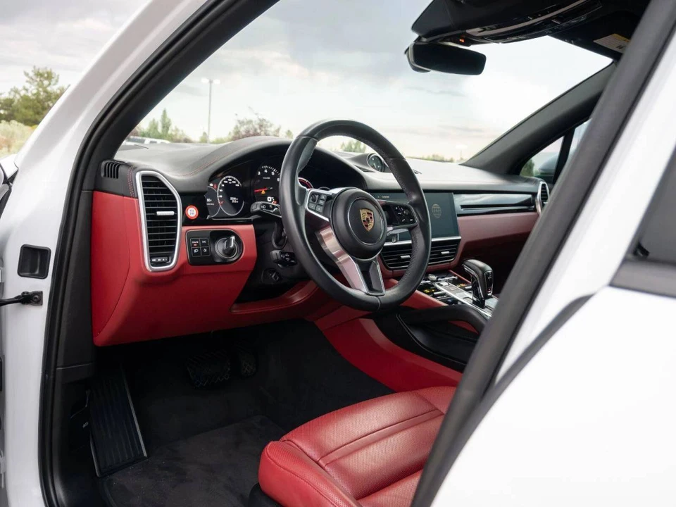2023 Porsche 9Y0/9Y3 Cayenne - Image 4 of 5