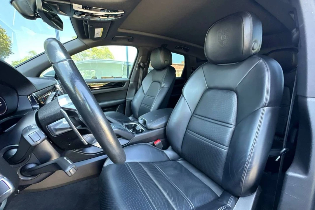 2023 Porsche 9Y0/9Y3 Cayenne - Image 5 of 5