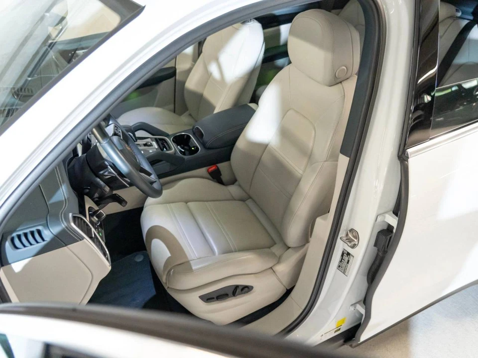 2023 Porsche 9Y0/9Y3 Cayenne - Image 5 of 5