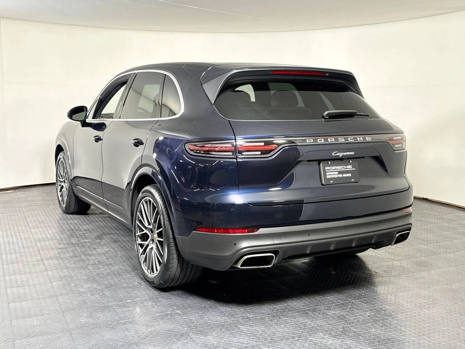 2023 Porsche 9Y0/9Y3 Cayenne - Image 3 of 5