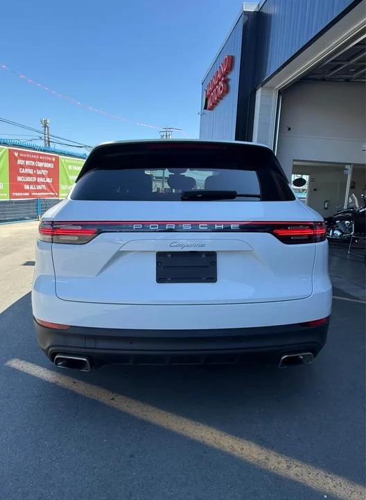 2023 Porsche 9Y0/9Y3 Cayenne - Image 5 of 15