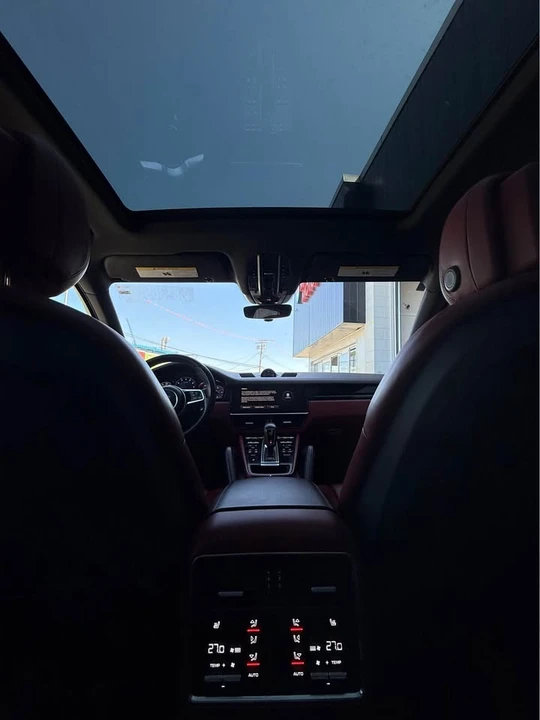 2023 Porsche 9Y0/9Y3 Cayenne - Image 11 of 15