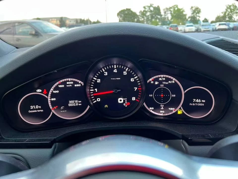 2023 Porsche 9Y0/9Y3 Cayenne - Image 10 of 10