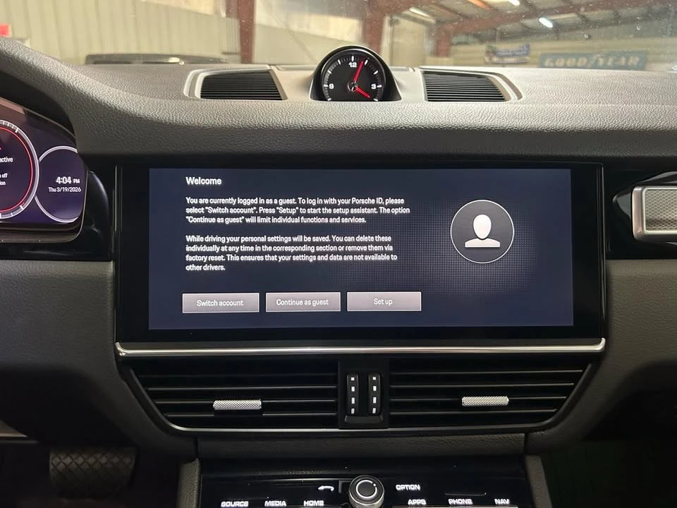 2023 Porsche 9Y0/9Y3 Cayenne - Image 13 of 20