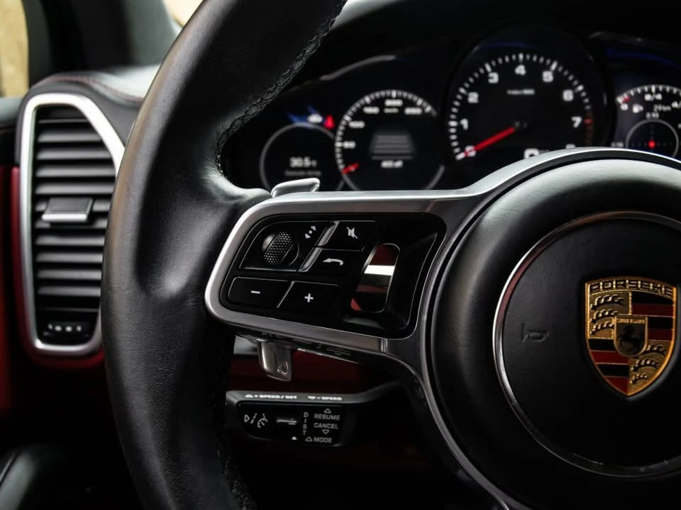 2023 Porsche 9Y0/9Y3 Cayenne - Image 15 of 20