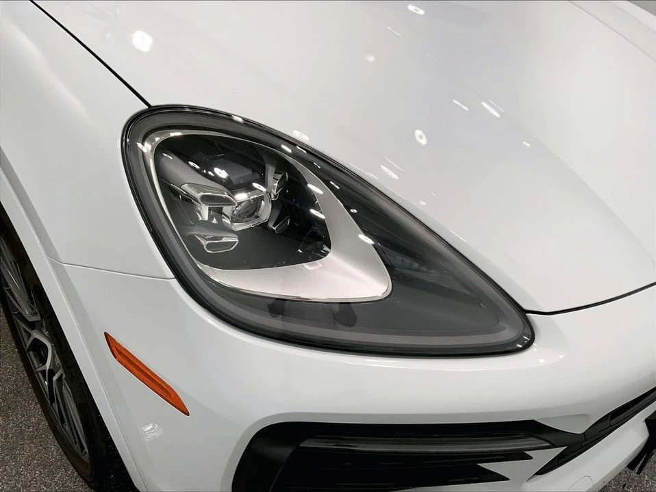 2023 Porsche 9Y0/9Y3 Cayenne - Image 16 of 20