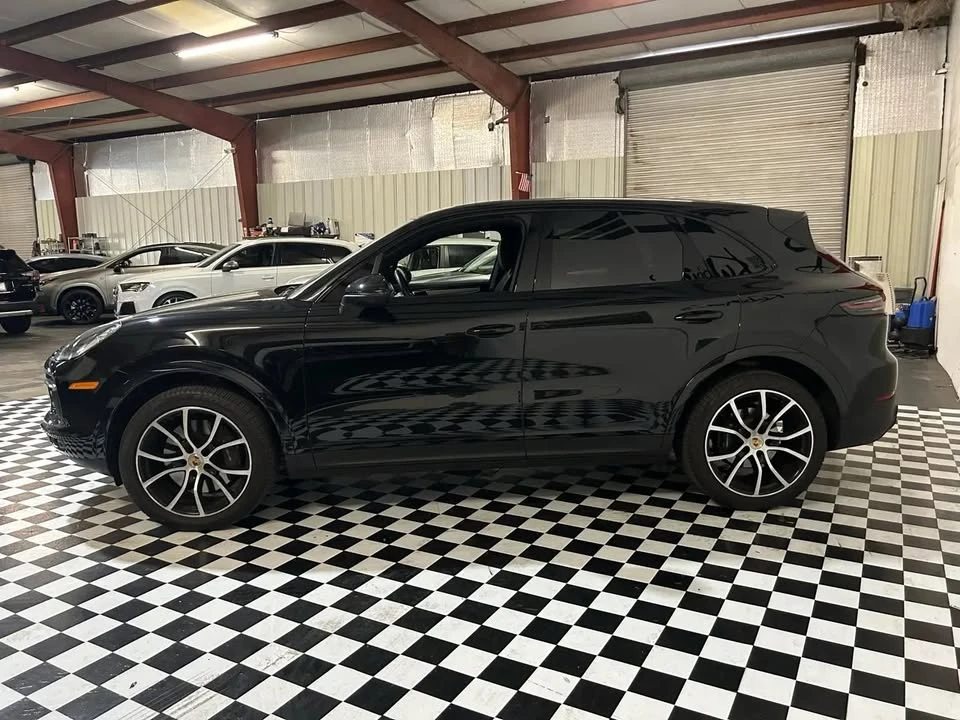 2023 Porsche 9Y0/9Y3 Cayenne - Image 8 of 20