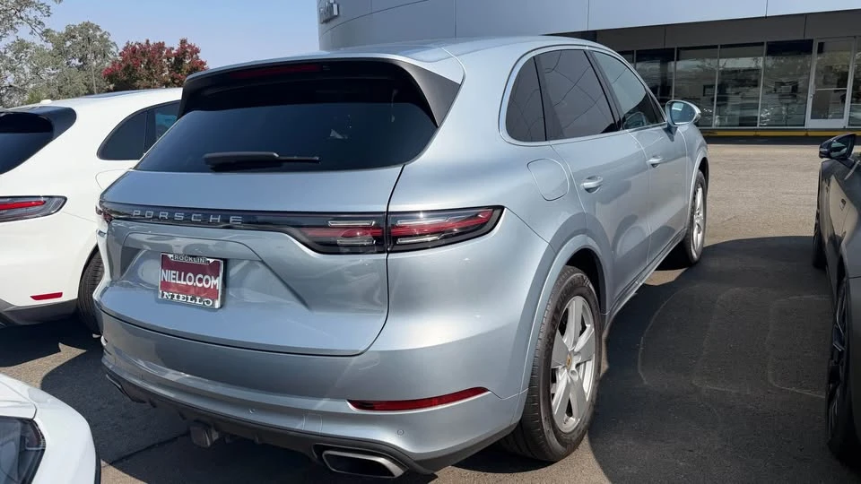 2023 Porsche 9Y0/9Y3 Cayenne - Image 4 of 10