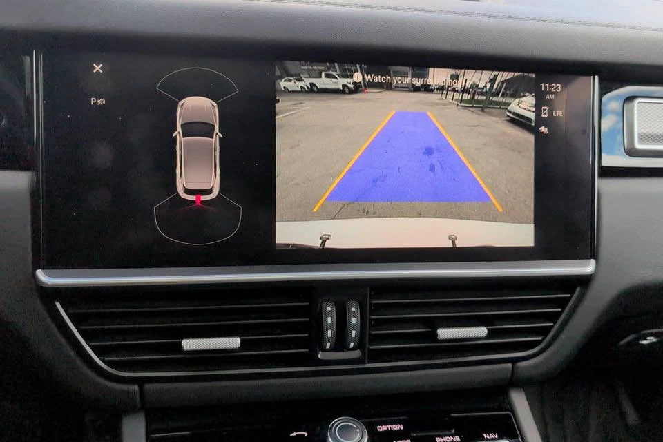 2023 Porsche 9Y0/9Y3 Cayenne - Image 8 of 10
