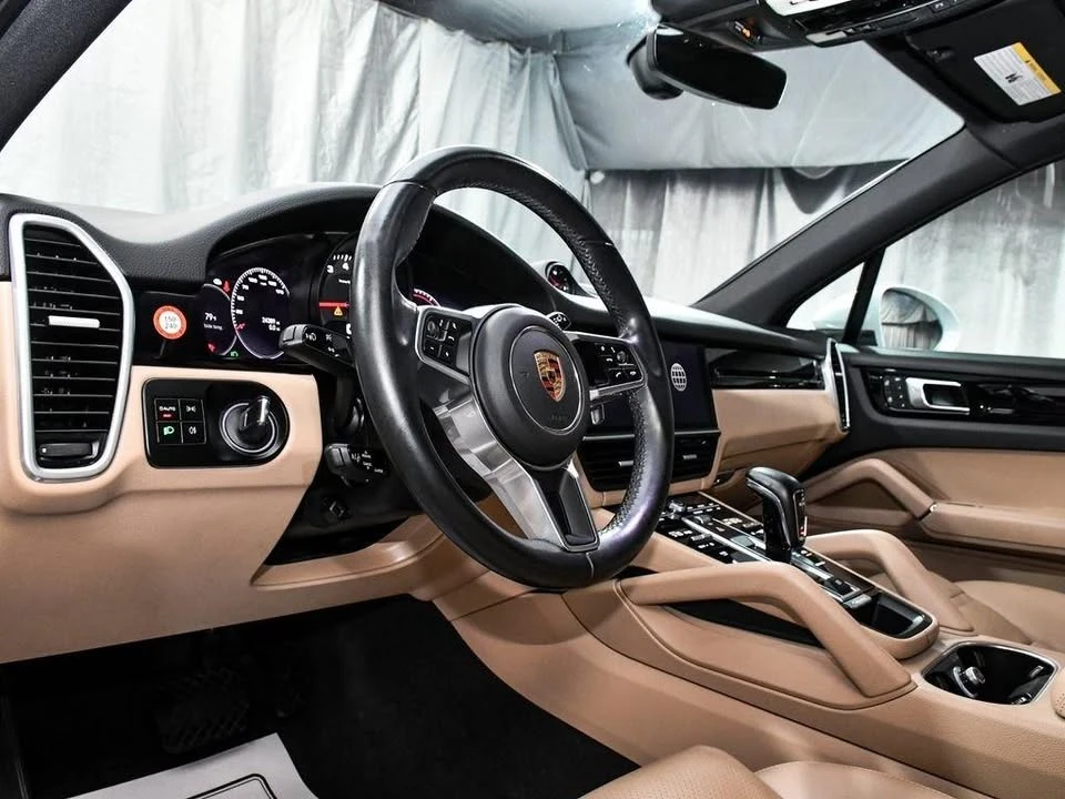 2023 Porsche 9Y0/9Y3 Cayenne - Image 17 of 20
