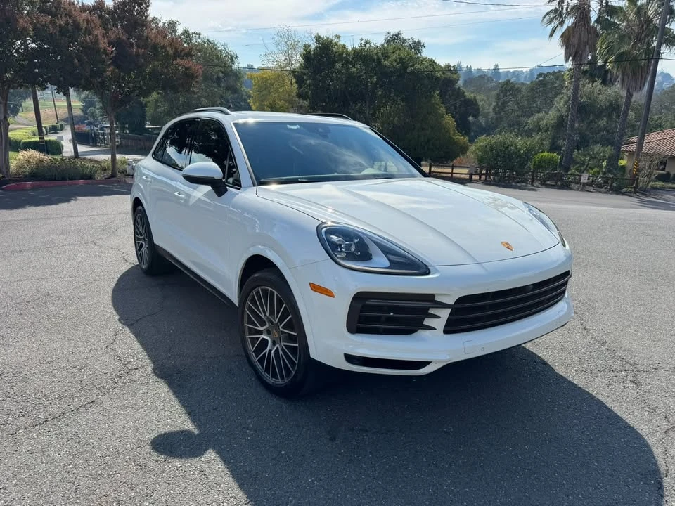 2023 Porsche 9Y0/9Y3 Cayenne - Image 3 of 12