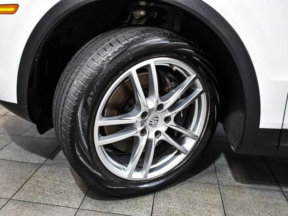 2023 Porsche 9Y0/9Y3 Cayenne - Image 7 of 20