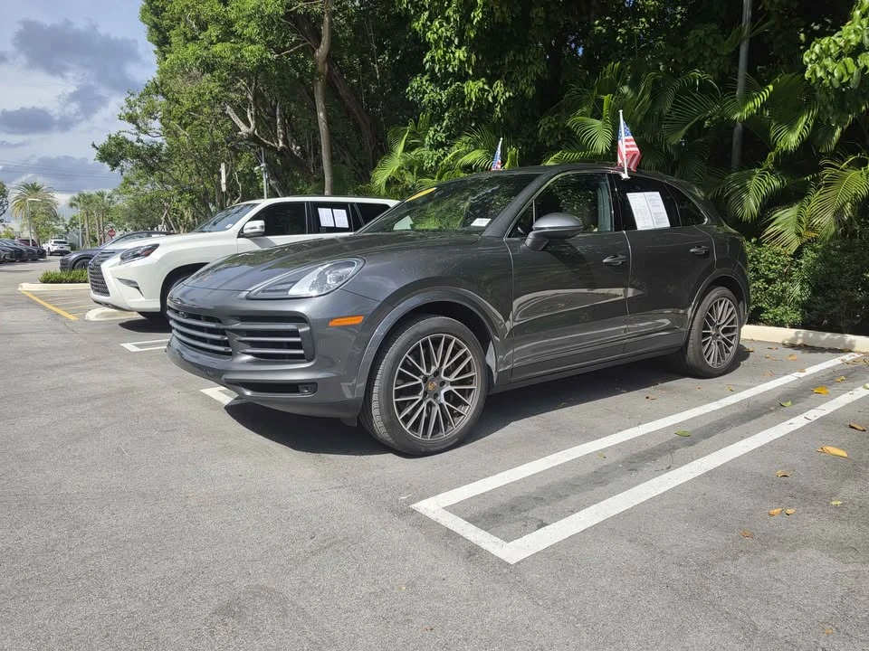 2023 Porsche 9Y0/9Y3 Cayenne - Image 2 of 9