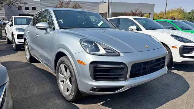 2023 Porsche Cayenne