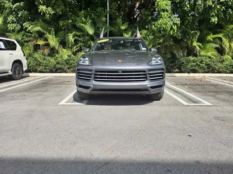 2023 Porsche Cayenne