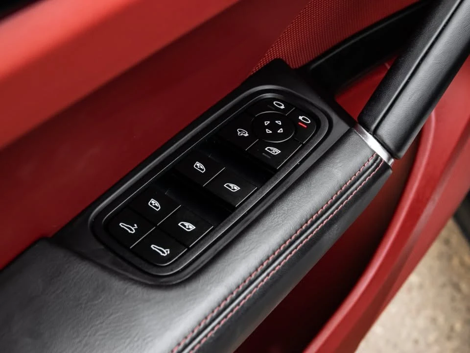 2023 Porsche 9Y0/9Y3 Cayenne - Image 11 of 20