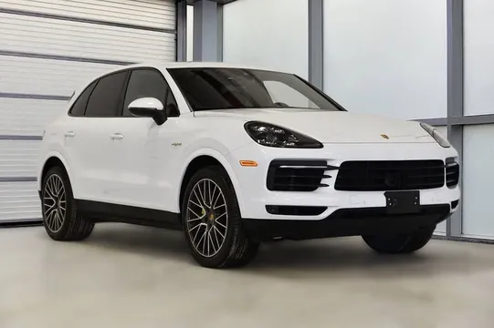2023 Porsche Cayenne