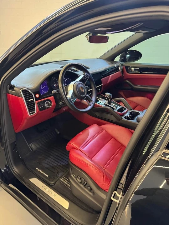2023 Porsche 9Y0/9Y3 Cayenne - Image 2 of 14