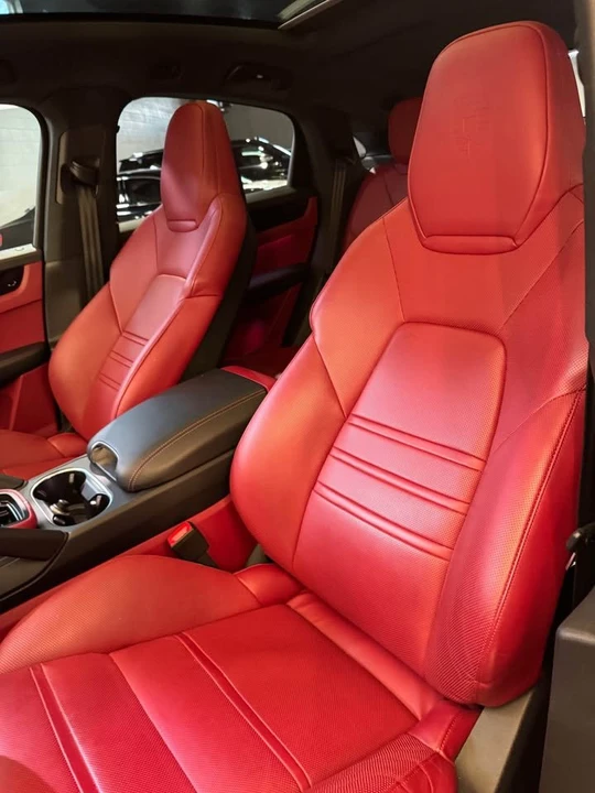 2023 Porsche 9Y0/9Y3 Cayenne - Image 8 of 14