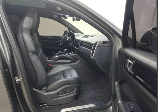 2023 Porsche 9Y0/9Y3 Cayenne - Image 3 of 8