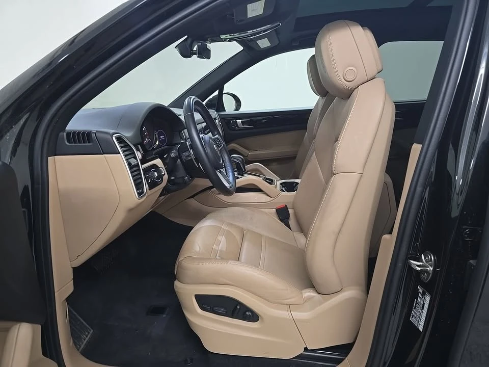 2023 Porsche 9Y0/9Y3 Cayenne - Image 5 of 10