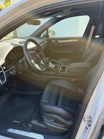 2023 Porsche 9Y0/9Y3 Cayenne - Image 3 of 8