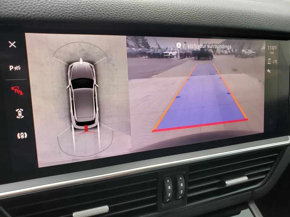 2023 Porsche 9Y0/9Y3 Cayenne - Image 13 of 19