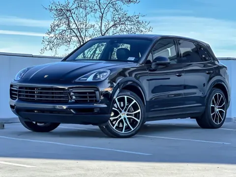 2023 Porsche Cayenne Platinum Edition