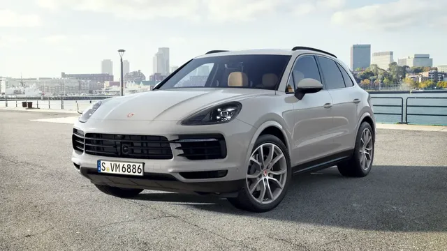2023 Porsche Cayenne Platinum Edition