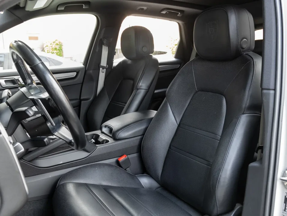 2023 Porsche 9Y0/9Y3 Cayenne - Image 5 of 10