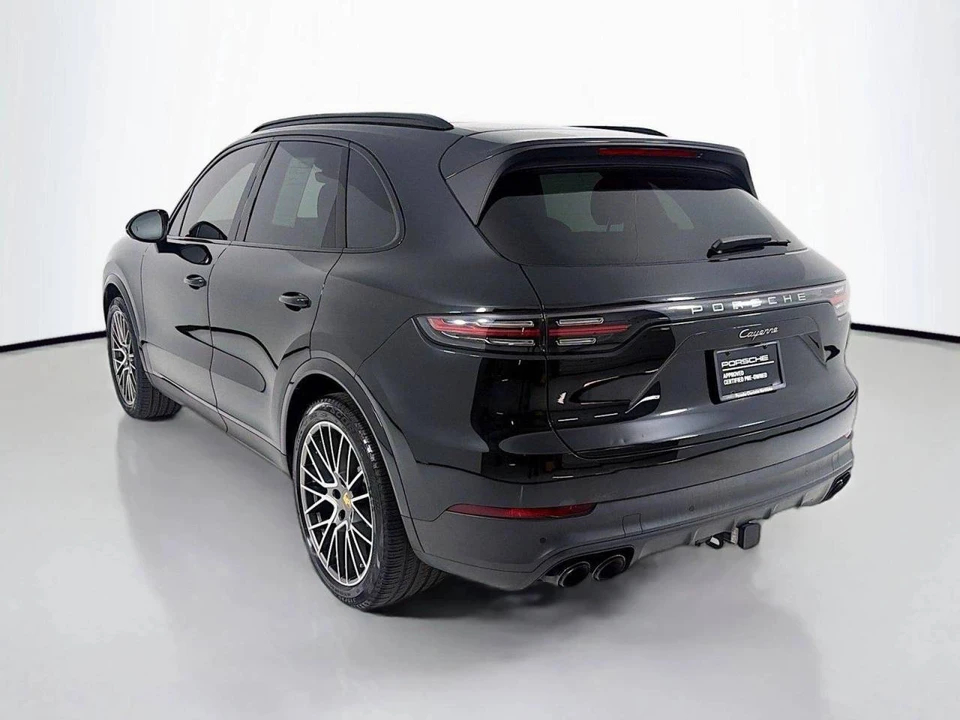 2023 Porsche 9Y0/9Y3 Cayenne - Image 3 of 5
