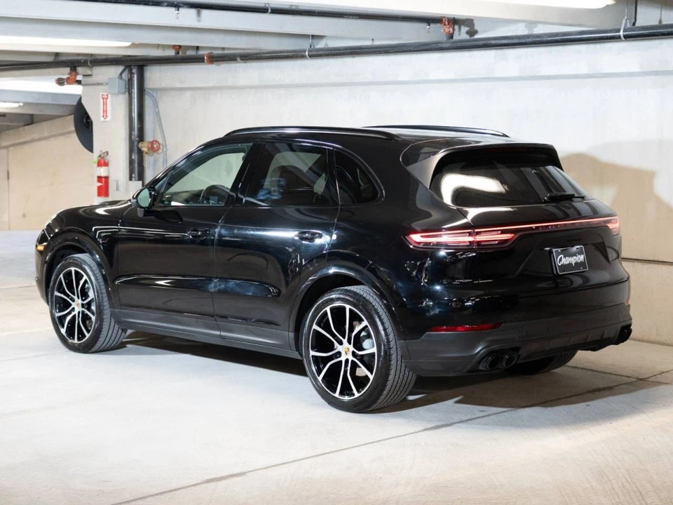 2023 Porsche 9Y0/9Y3 Cayenne - Image 3 of 5