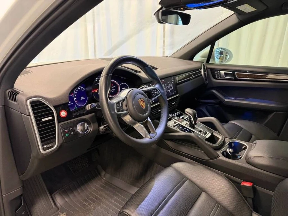 2023 Porsche 9Y0/9Y3 Cayenne - Image 4 of 5