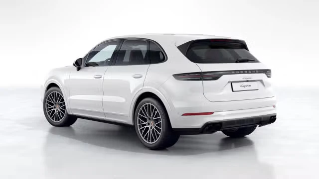 2023 Porsche 9Y0/9Y3 Cayenne - Image 18 of 30