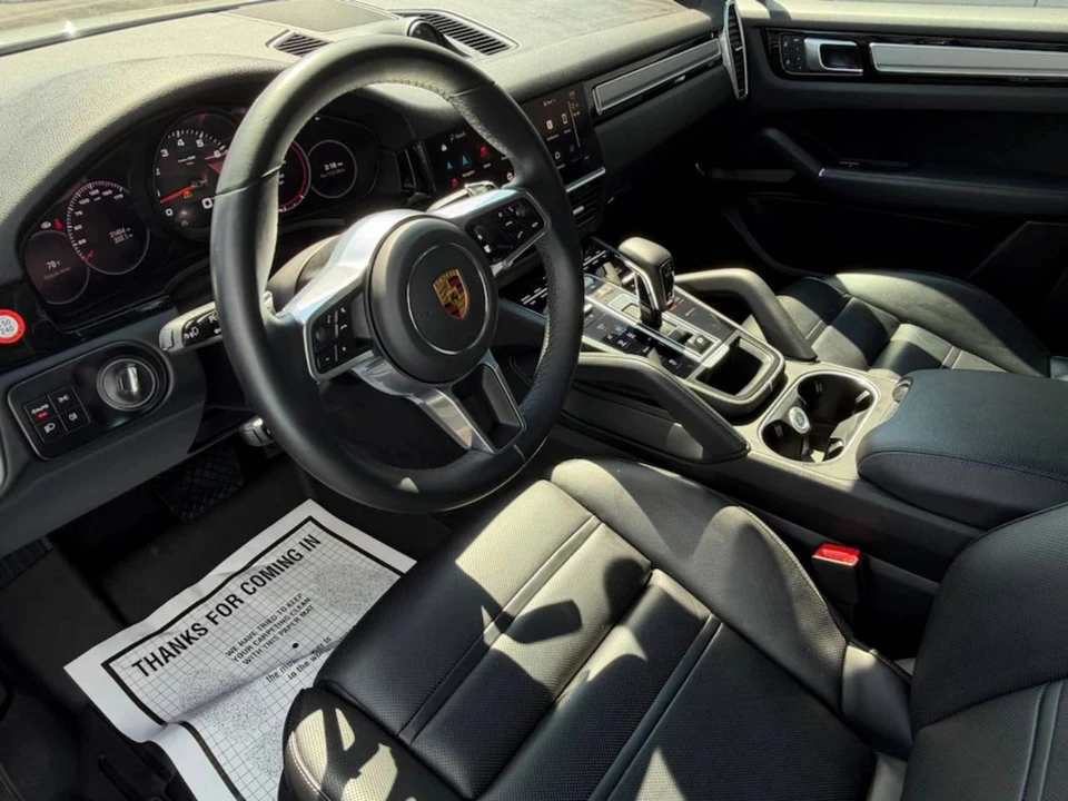 2023 Porsche 9Y0/9Y3 Cayenne - Image 4 of 5