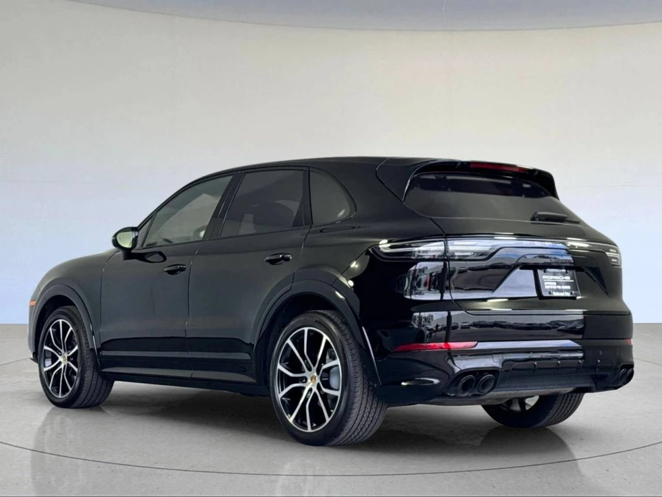 2023 Porsche 9Y0/9Y3 Cayenne - Image 3 of 5