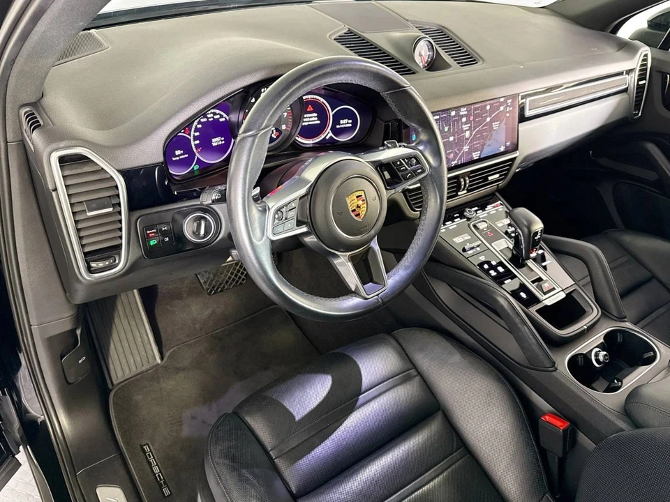 2023 Porsche 9Y0/9Y3 Cayenne - Image 4 of 5