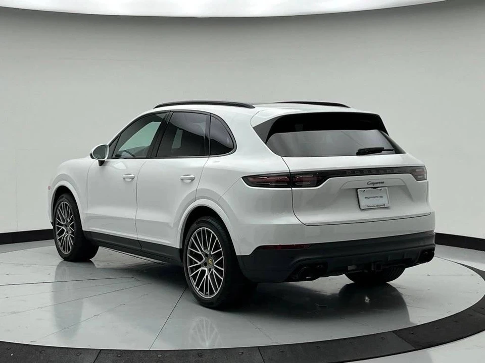 2023 Porsche 9Y0/9Y3 Cayenne - Image 3 of 5