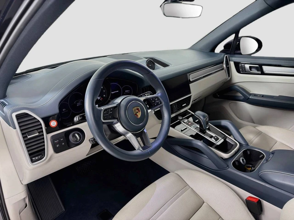2023 Porsche 9Y0/9Y3 Cayenne - Image 4 of 5