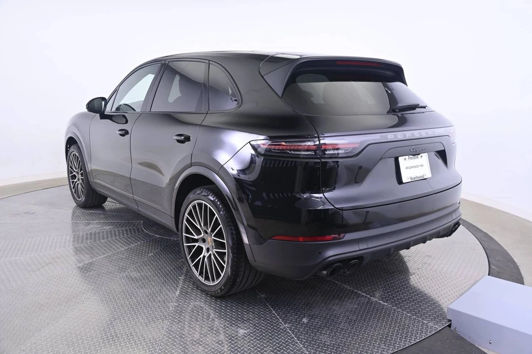 2023 Porsche 9Y0/9Y3 Cayenne - Image 3 of 5
