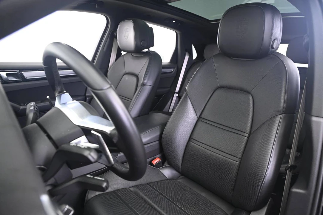 2023 Porsche 9Y0/9Y3 Cayenne - Image 5 of 5
