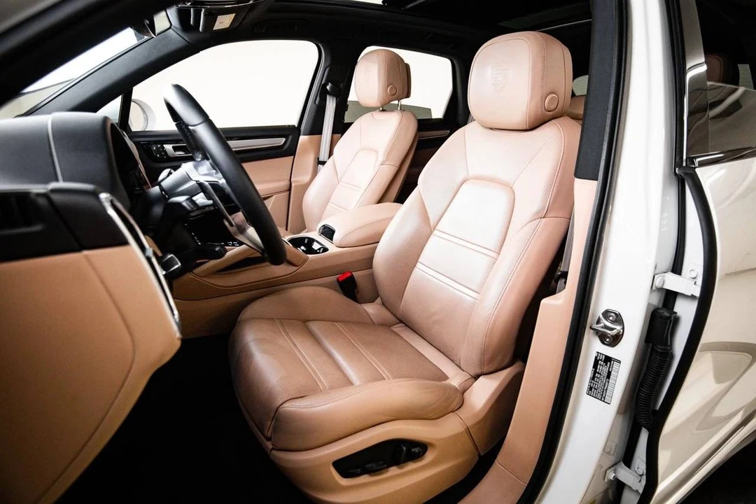 2023 Porsche 9Y0/9Y3 Cayenne - Image 5 of 5